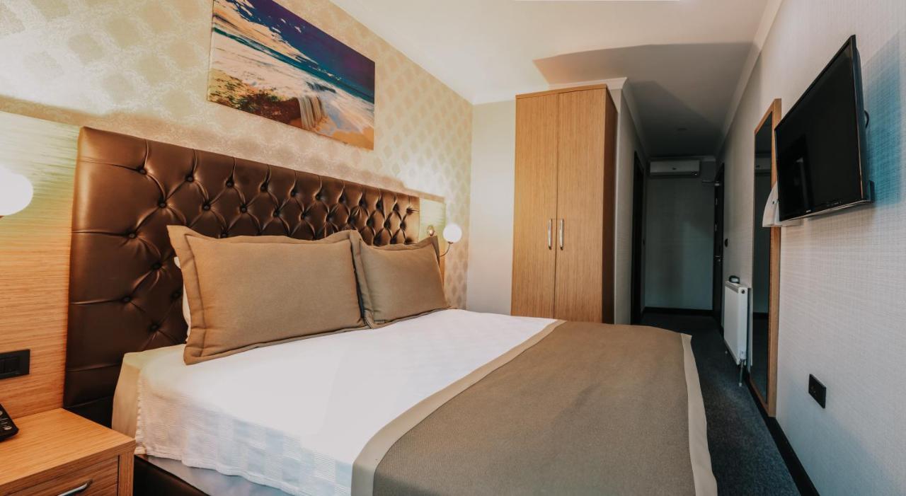 Otel Grand Lark Istanboel Buitenkant foto